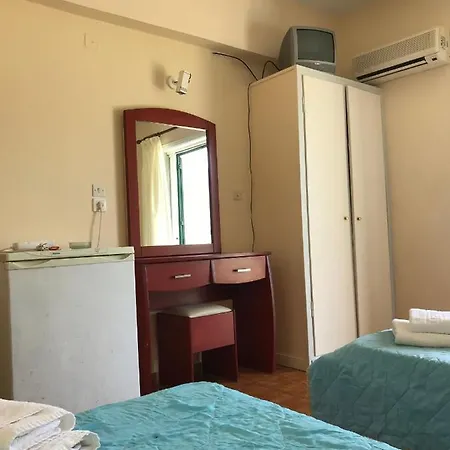 מלון דירות Metropol נידרי